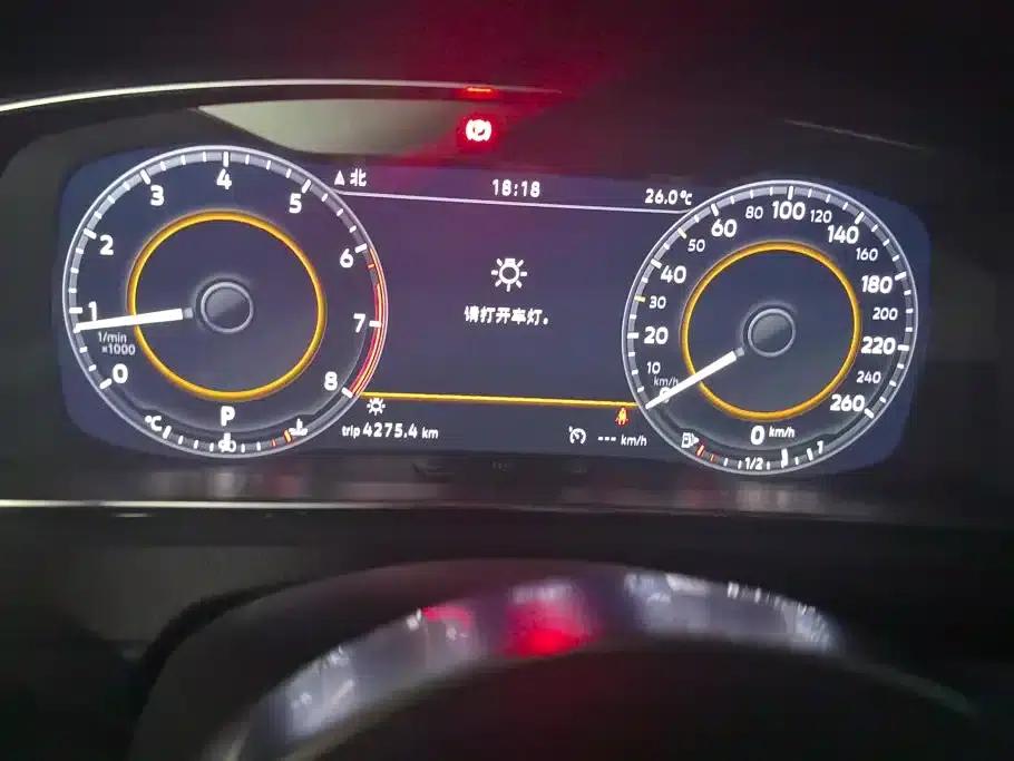 2019 Golf 280TSI DSG R-Line (China VI Emission Standard) — миниатюра 14