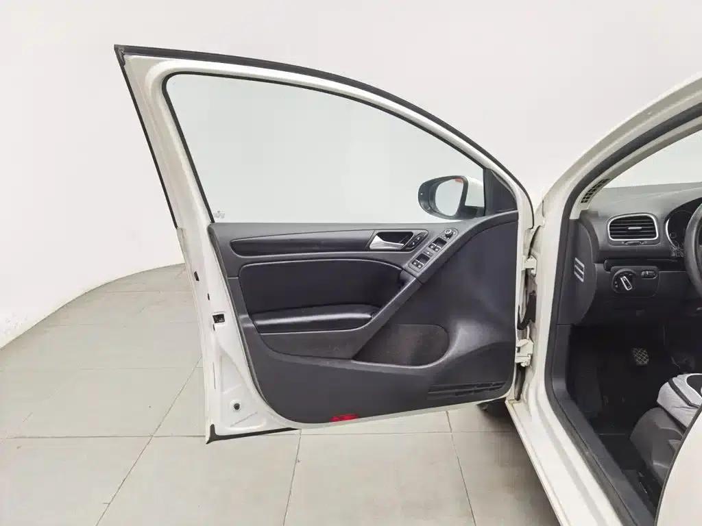 2012 Golf 1.6 Manual Comfort — миниатюра 8