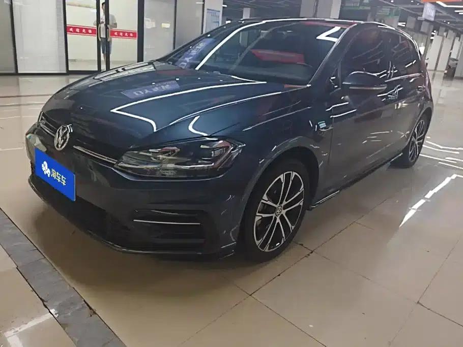2020 Golf Beloved Edition 280TSI DSG R-Line — миниатюра 1