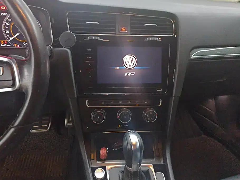 2020 Golf Beloved Edition 280TSI DSG R-Line — миниатюра 13