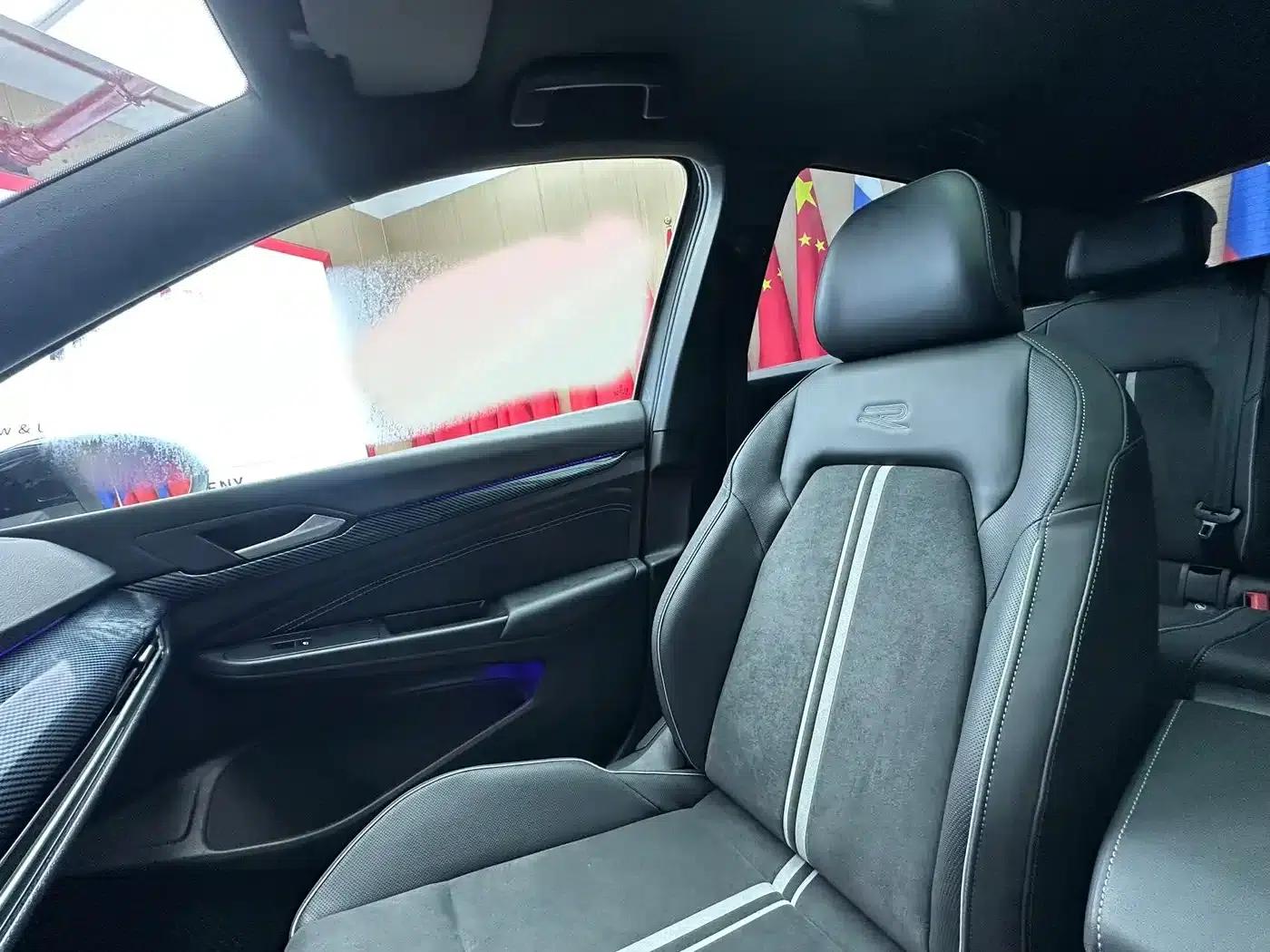 2023 Golf 280TSI DSG R-Line Lite — миниатюра 15