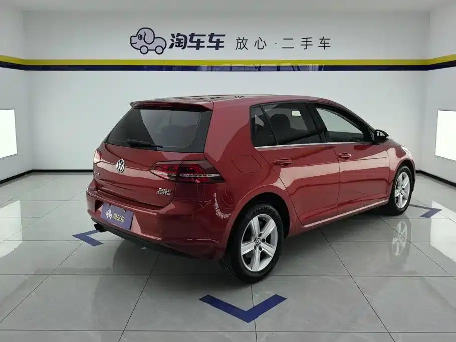 2017 Golf 230TSI Automatic Comfort Millionth Unit Commemorative Edition — миниатюра 3