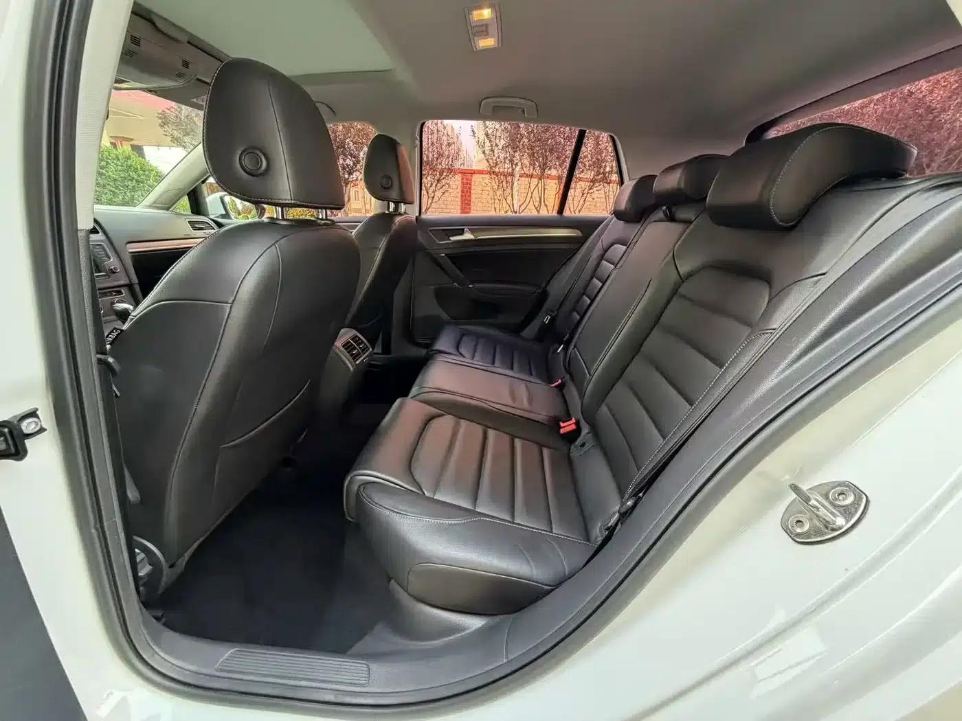 2016 Golf 230TSI Automatic Luxury — миниатюра 9