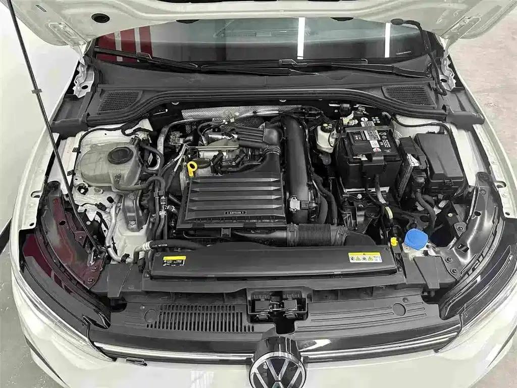 2023 Golf 280TSI DSG R-Line Lite — миниатюра 17