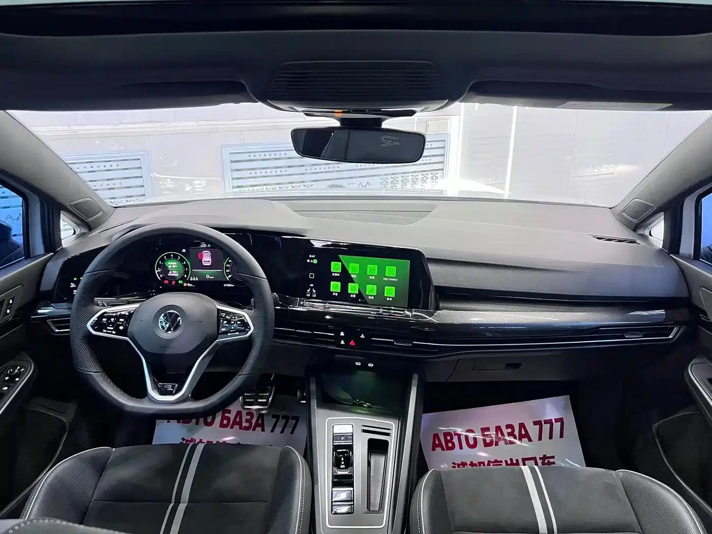 2021 Golf 280TSI DSG R-Line — миниатюра 14