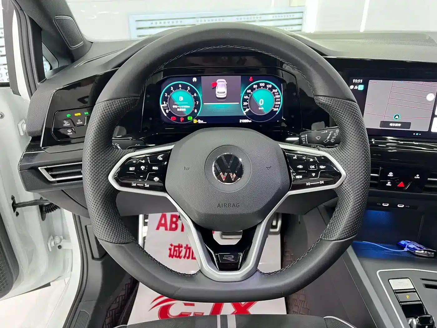 2021 Golf 280TSI DSG R-Line — миниатюра 11