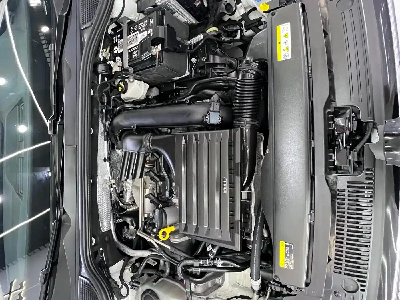 2021 Golf 280TSI DSG R-Line — миниатюра 19