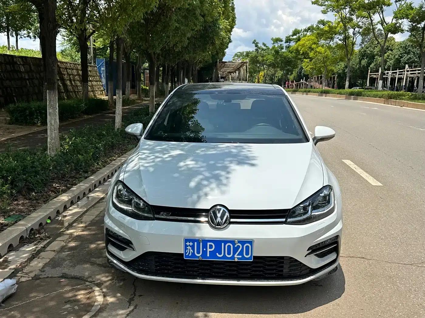 2019 Golf 280TSI DSG R-Line (China VI Emission Standard) — миниатюра 2