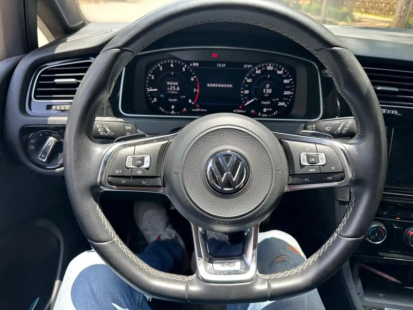 2019 Golf 280TSI DSG R-Line (China VI Emission Standard) — миниатюра 13