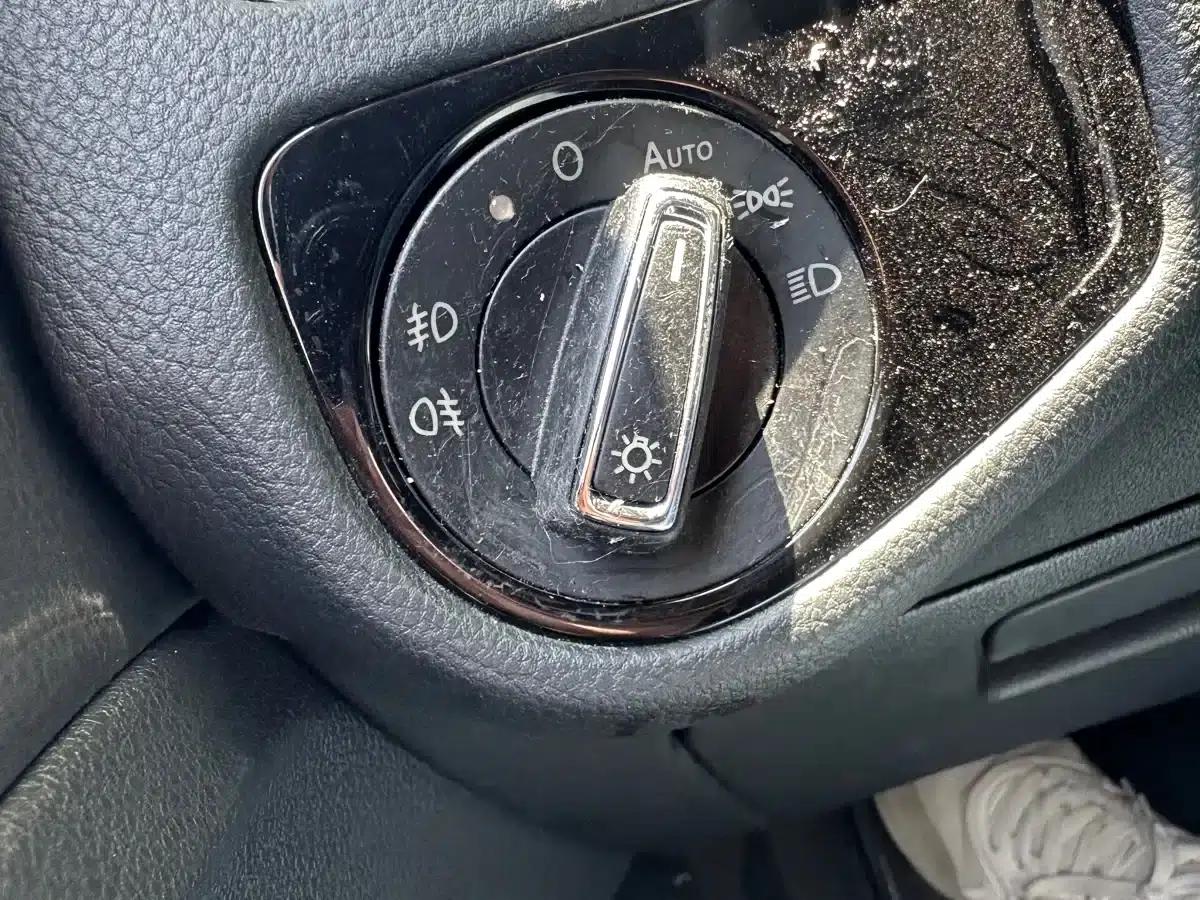 2019 Golf 280TSI DSG R-Line (China VI Emission Standard) — миниатюра 15