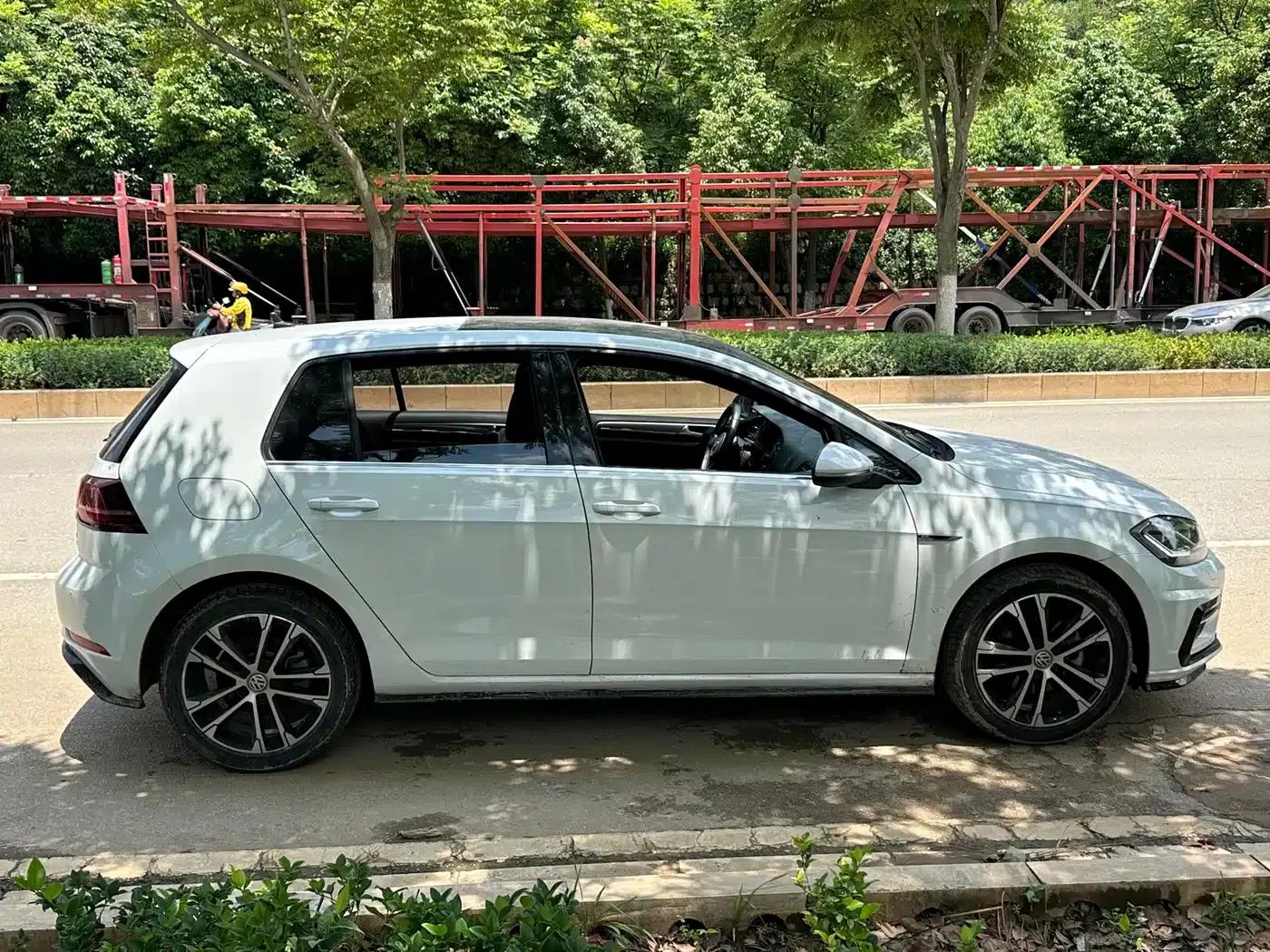 2019 Golf 280TSI DSG R-Line (China VI Emission Standard) — миниатюра 7