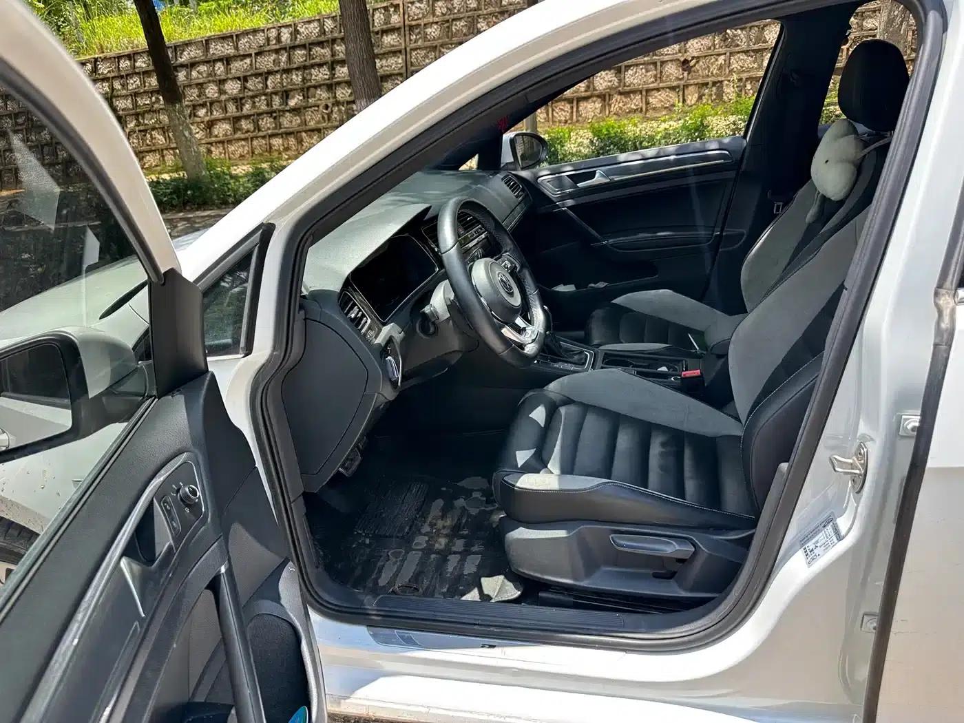 2019 Golf 280TSI DSG R-Line (China VI Emission Standard) — миниатюра 10