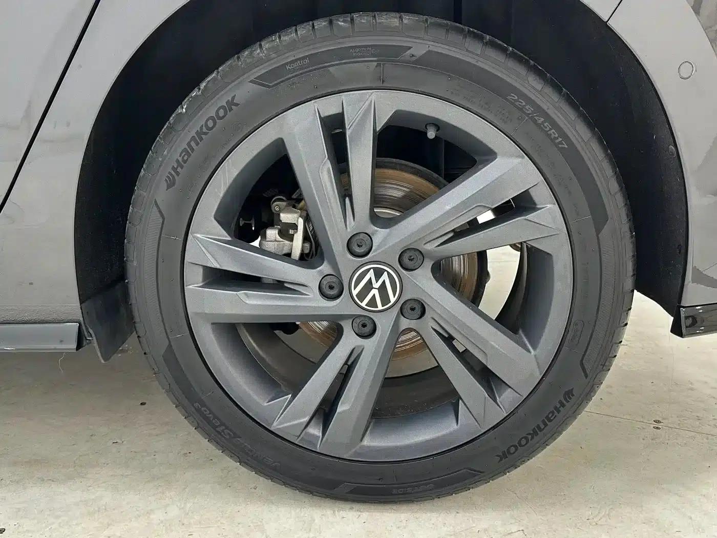 2021 Golf 280TSI DSG R-Line — миниатюра 17