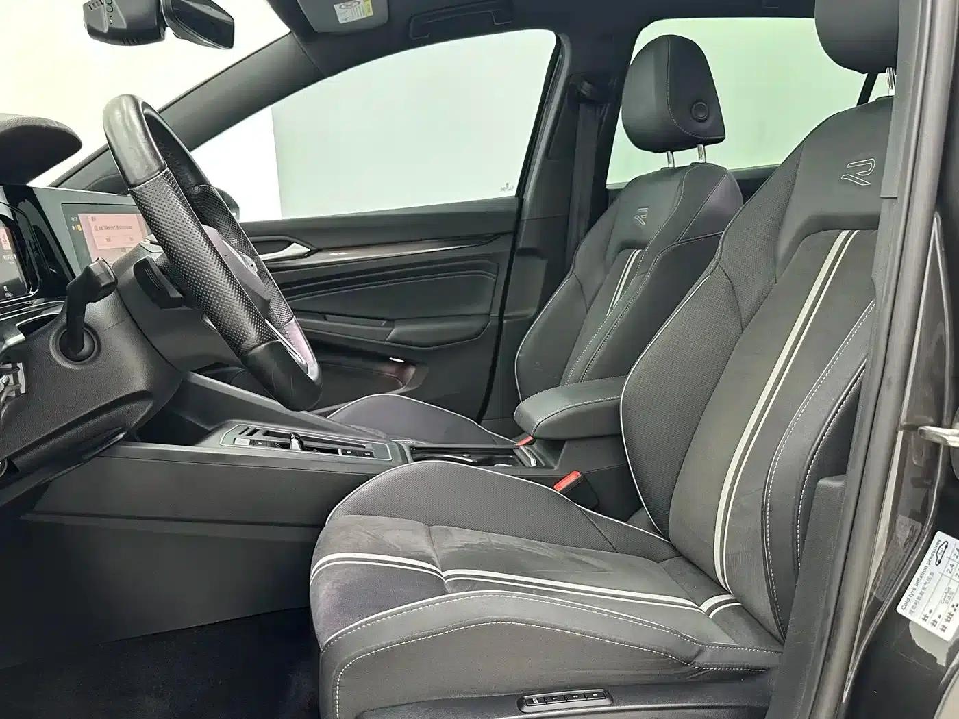 2021 Golf 280TSI DSG R-Line — миниатюра 7