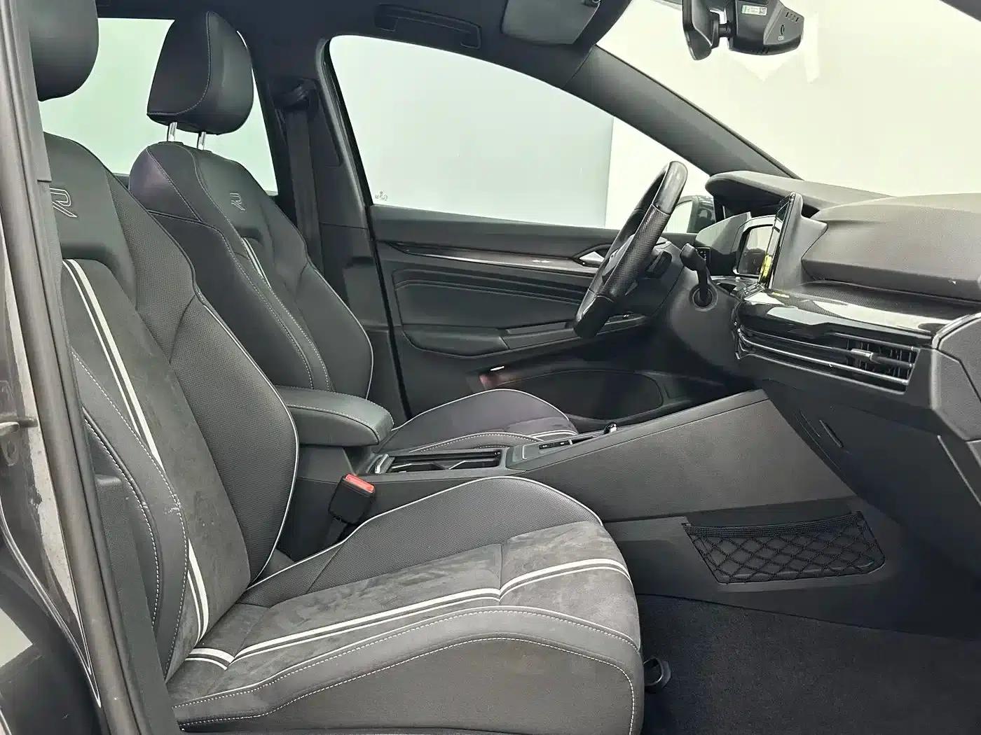 2021 Golf 280TSI DSG R-Line — миниатюра 9