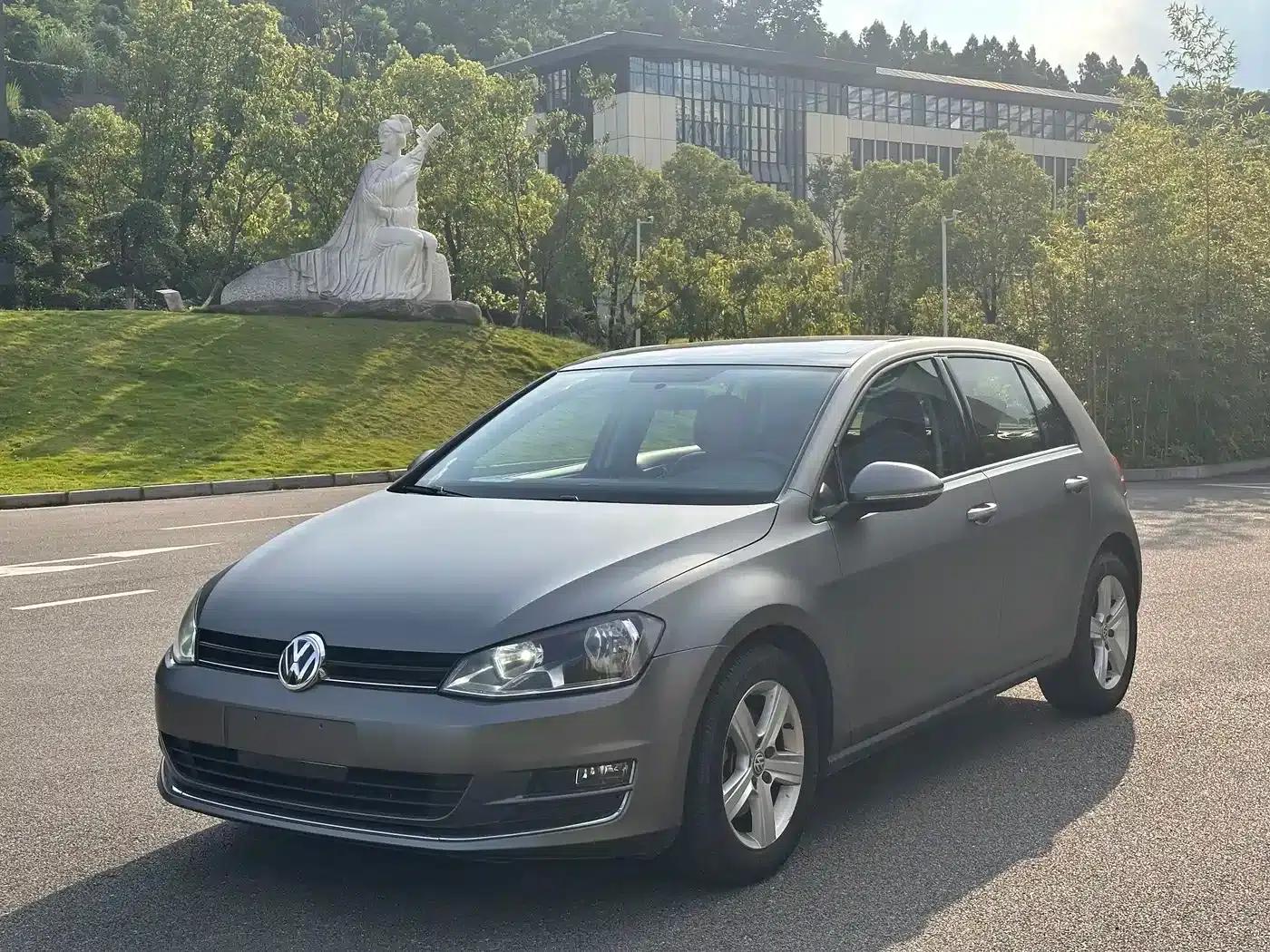 2016 Golf 1.6L Automatic Comfort — миниатюра 1