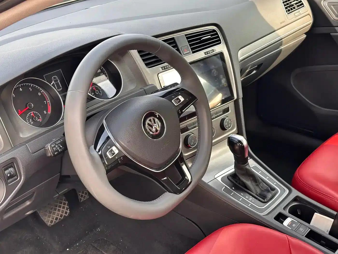 2016 Golf 1.6L Automatic Comfort — миниатюра 6