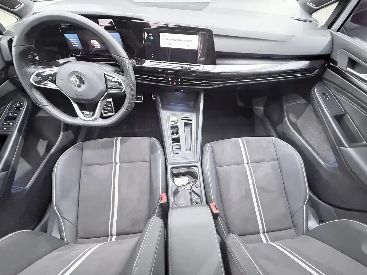 2023 Golf 280TSI DSG R-Line — миниатюра 14