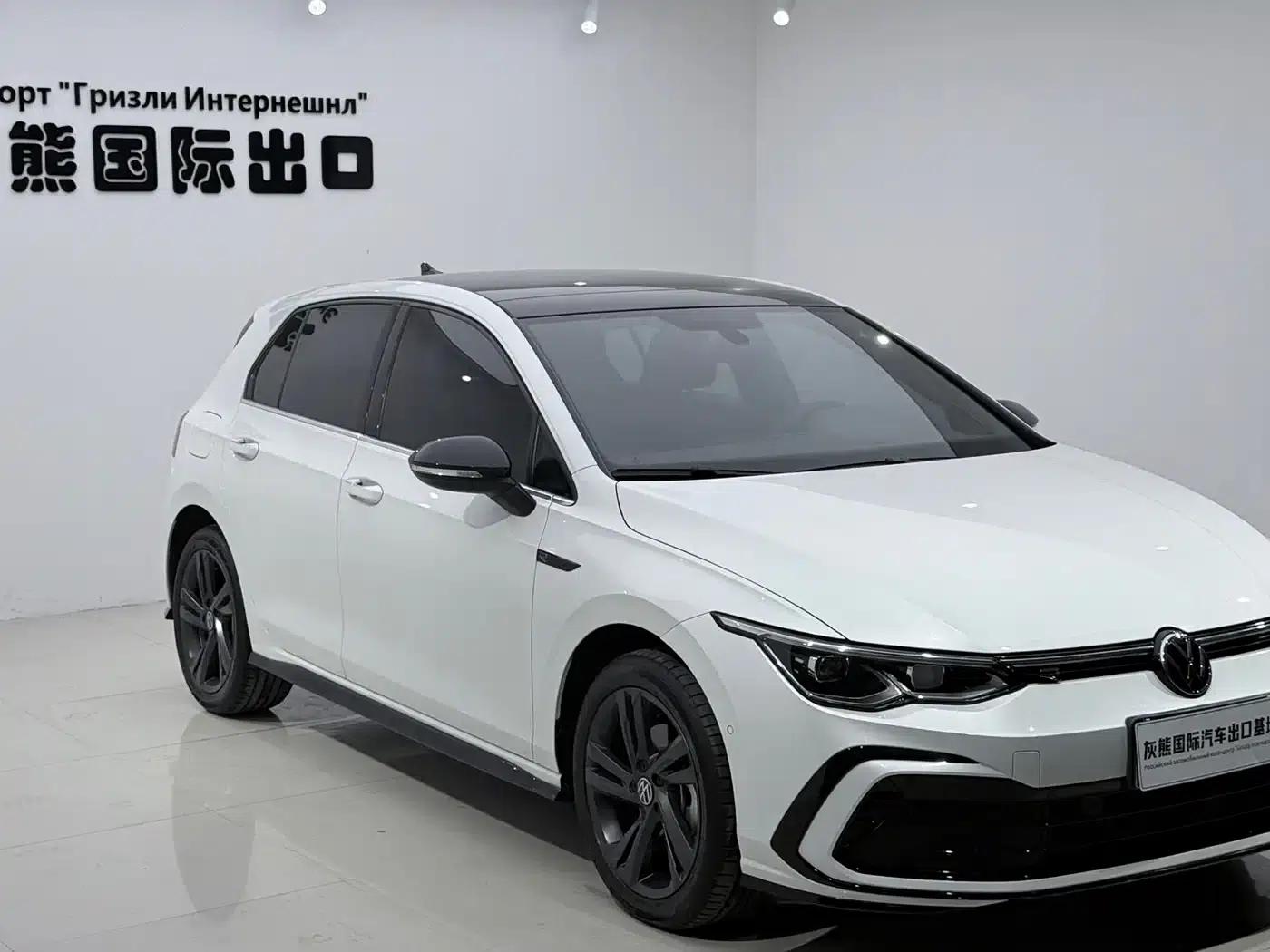 2023 Golf 280TSI DSG R-Line — миниатюра 3
