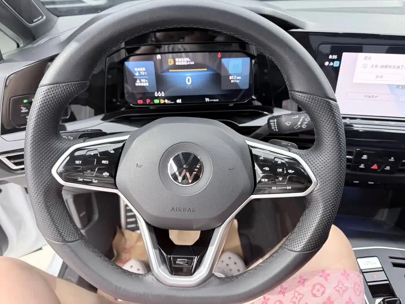2023 Golf 280TSI DSG R-Line — миниатюра 10