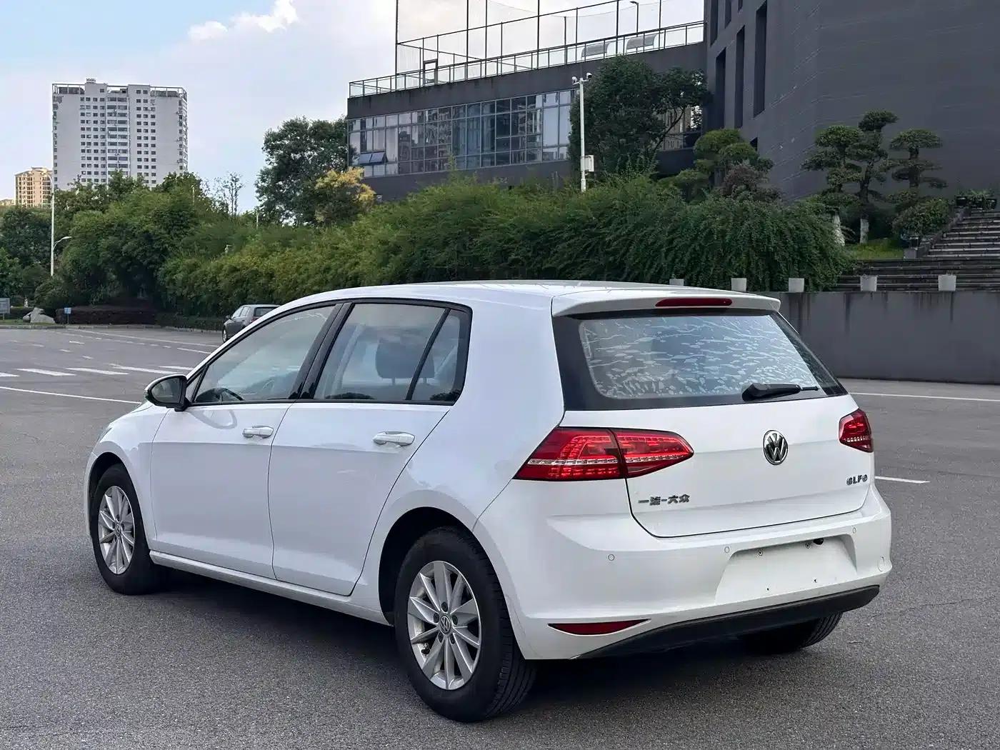 2015 Golf 1.6L Manual Fashion Edition — миниатюра 11