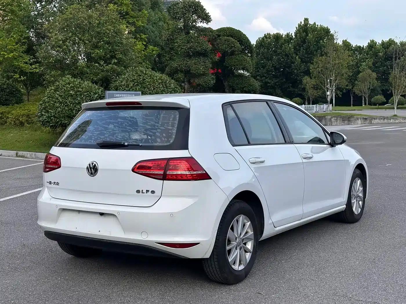 2015 Golf 1.6L Manual Fashion Edition — миниатюра 13