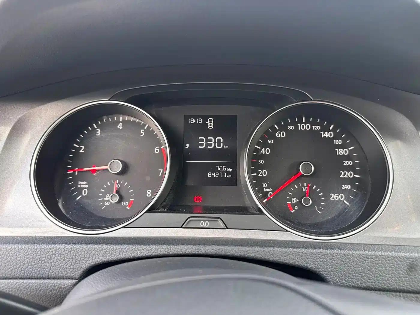 2015 Golf 1.6L Manual Fashion Edition — миниатюра 6