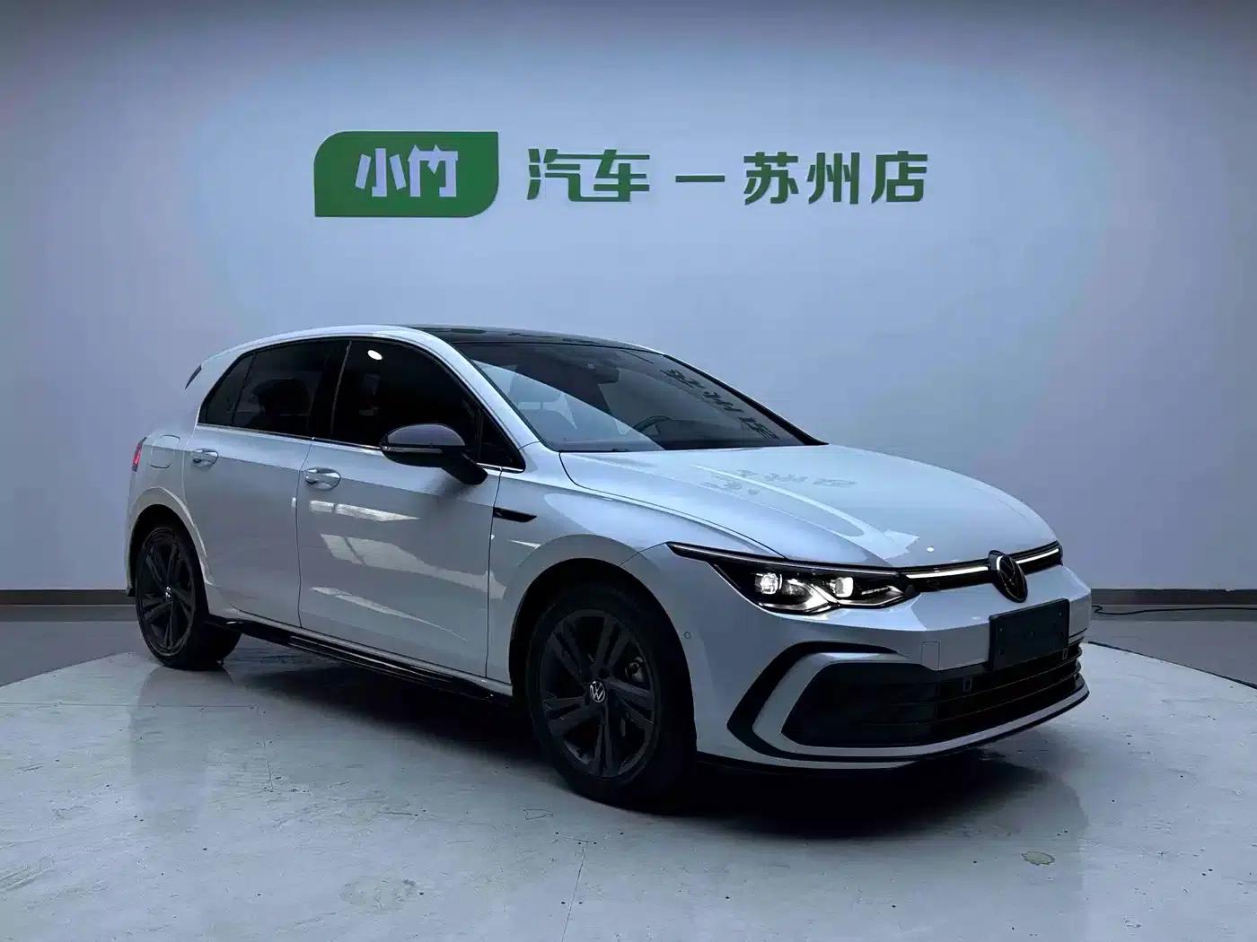 2023 Golf 280TSI DSG R-Line Lite — миниатюра 3