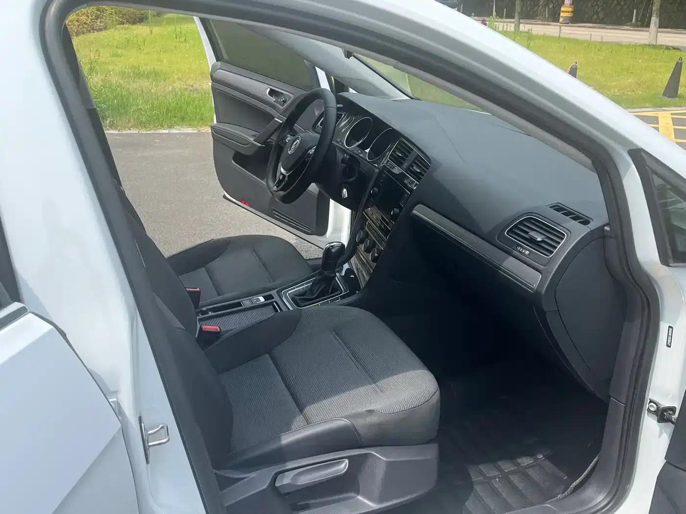2018 Golf 1.6L Automatic Comfort — миниатюра 11