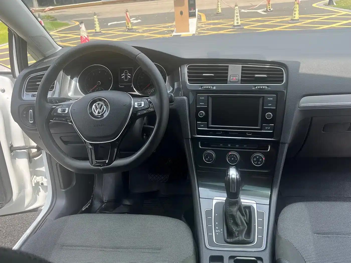 2018 Golf 1.6L Automatic Comfort — миниатюра 13