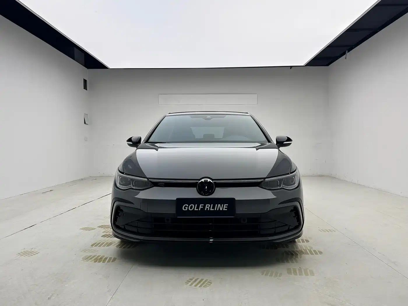2023 Golf 280TSI DSG R-Line 20th Anniversary Edition — миниатюра 2