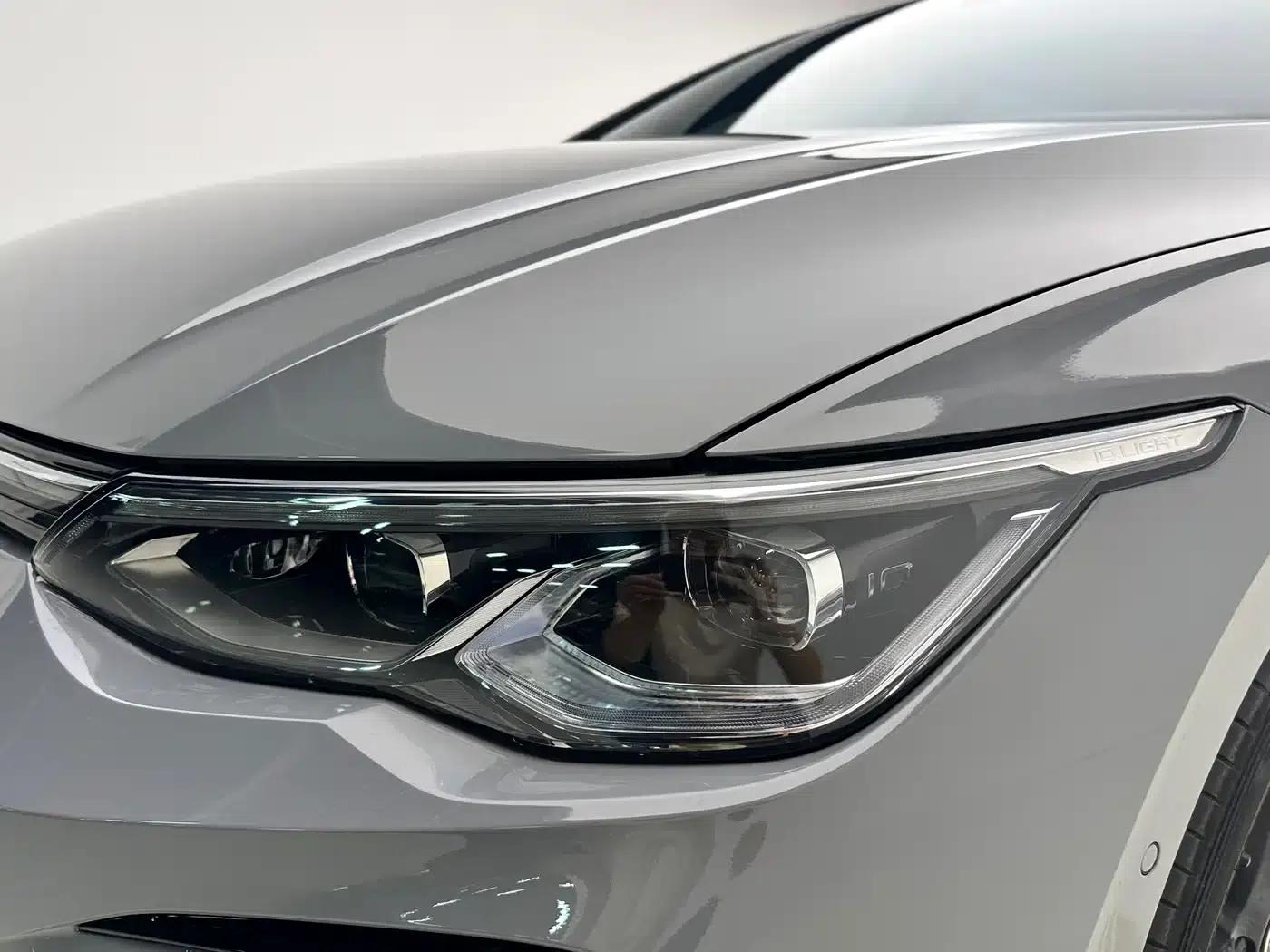 2023 Golf 280TSI DSG R-Line 20th Anniversary Edition — миниатюра 8