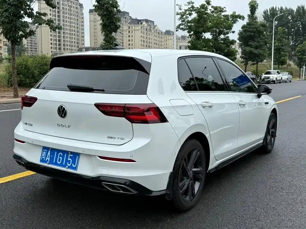 2021 Golf 280TSI DSG R-Line — миниатюра 11