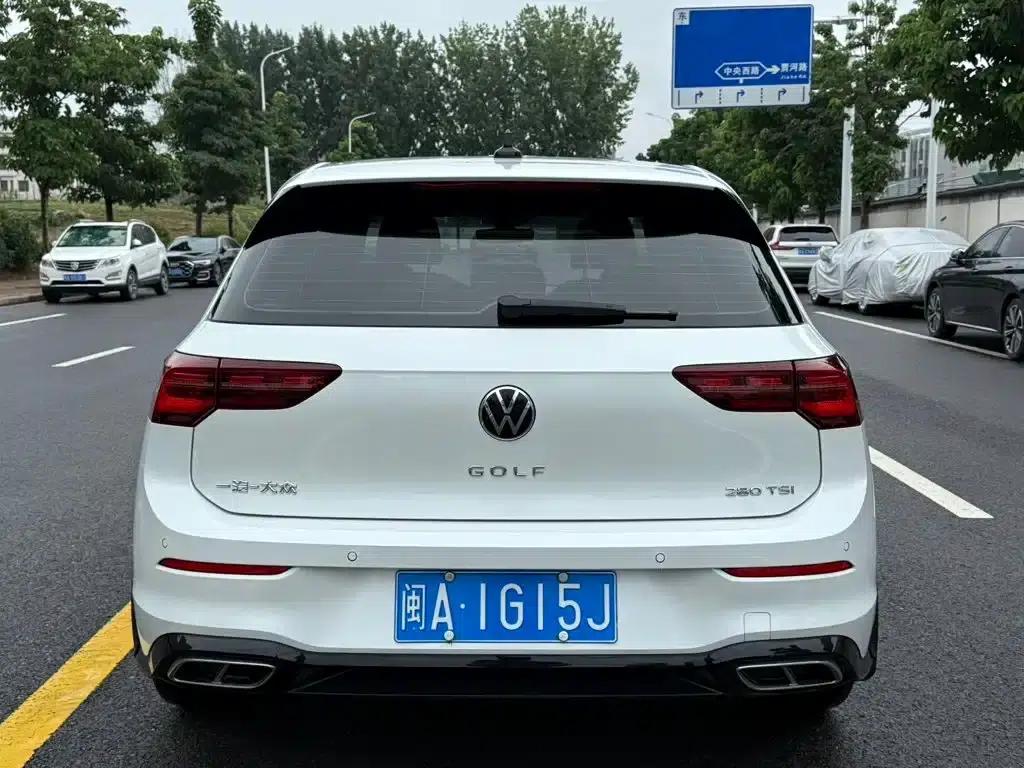 2021 Golf 280TSI DSG R-Line — миниатюра 10