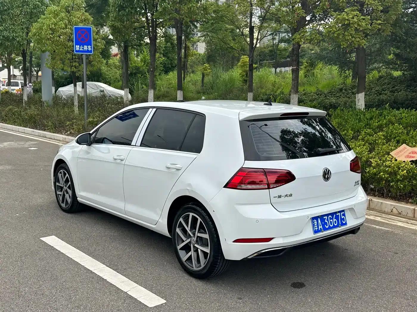 2020 Golf Beloved Edition 280TSI DSG Comfort — миниатюра 4