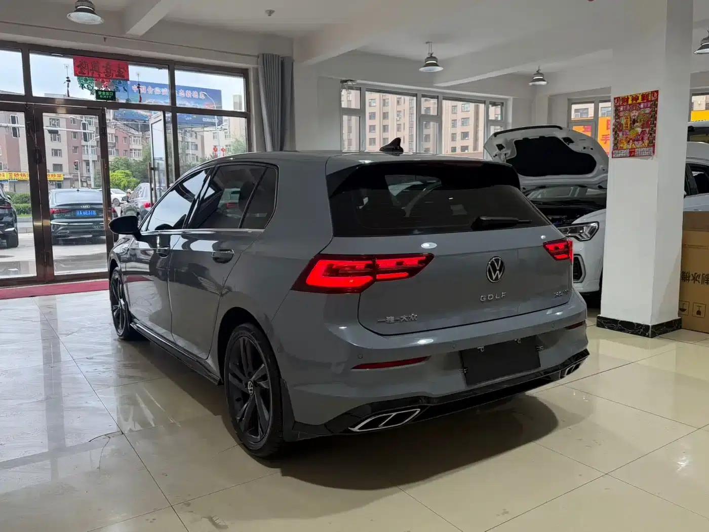 2021 Golf 280TSI DSG R-Line — миниатюра 4