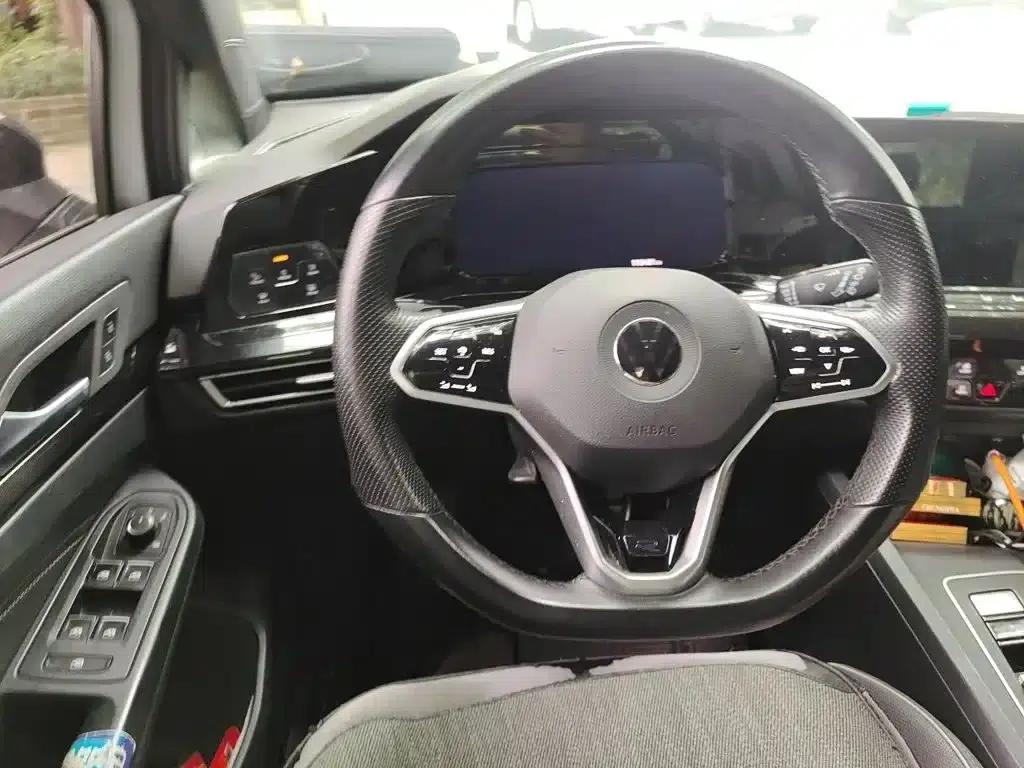2021 Golf 280TSI DSG R-Line — миниатюра 3