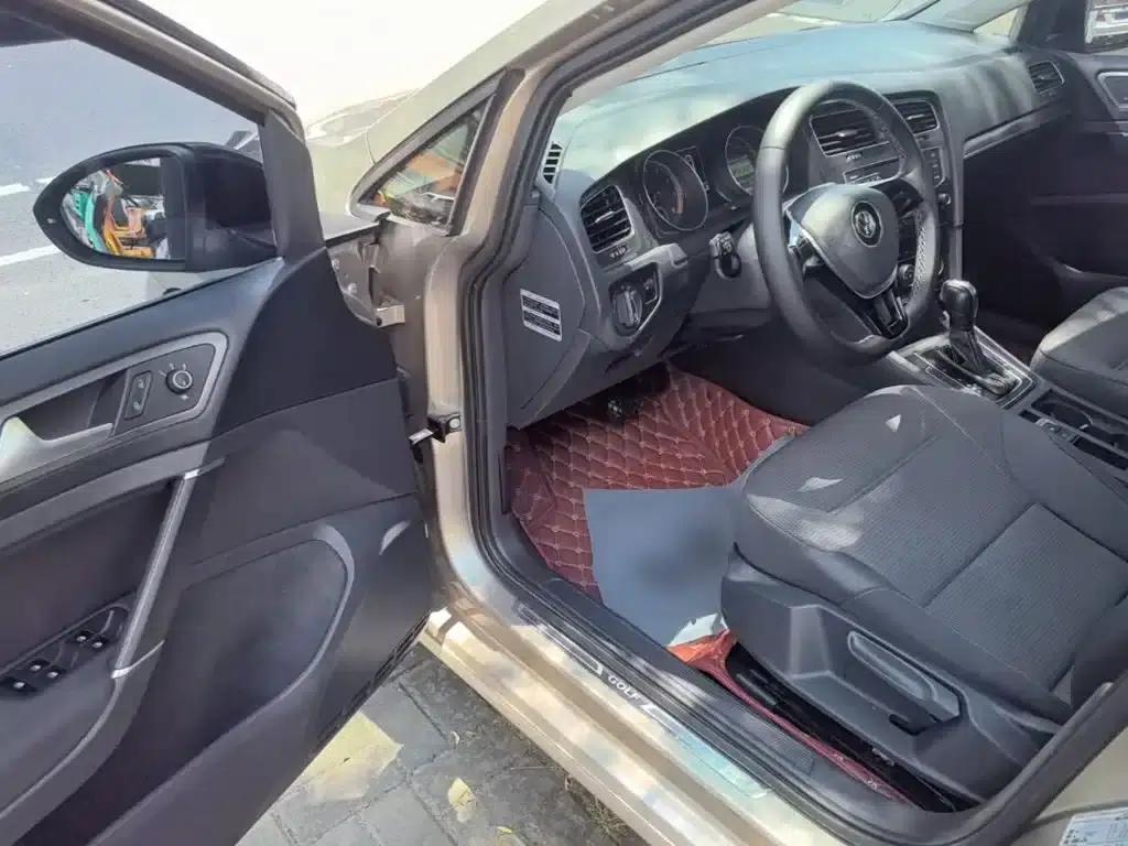 2017 Golf 1.6L Automatic Comfort Millionth Unit Commemorative Edition — миниатюра 16