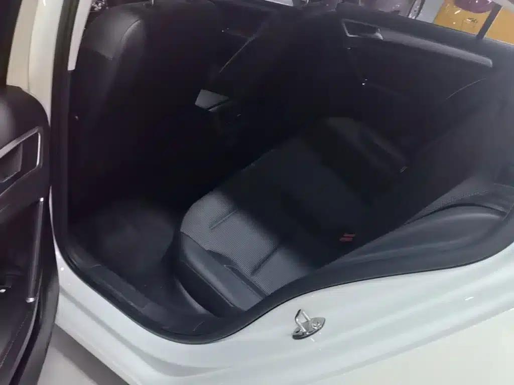 2019 Golf 1.6L Automatic Comfort Edition (China V emission standard) — миниатюра 17