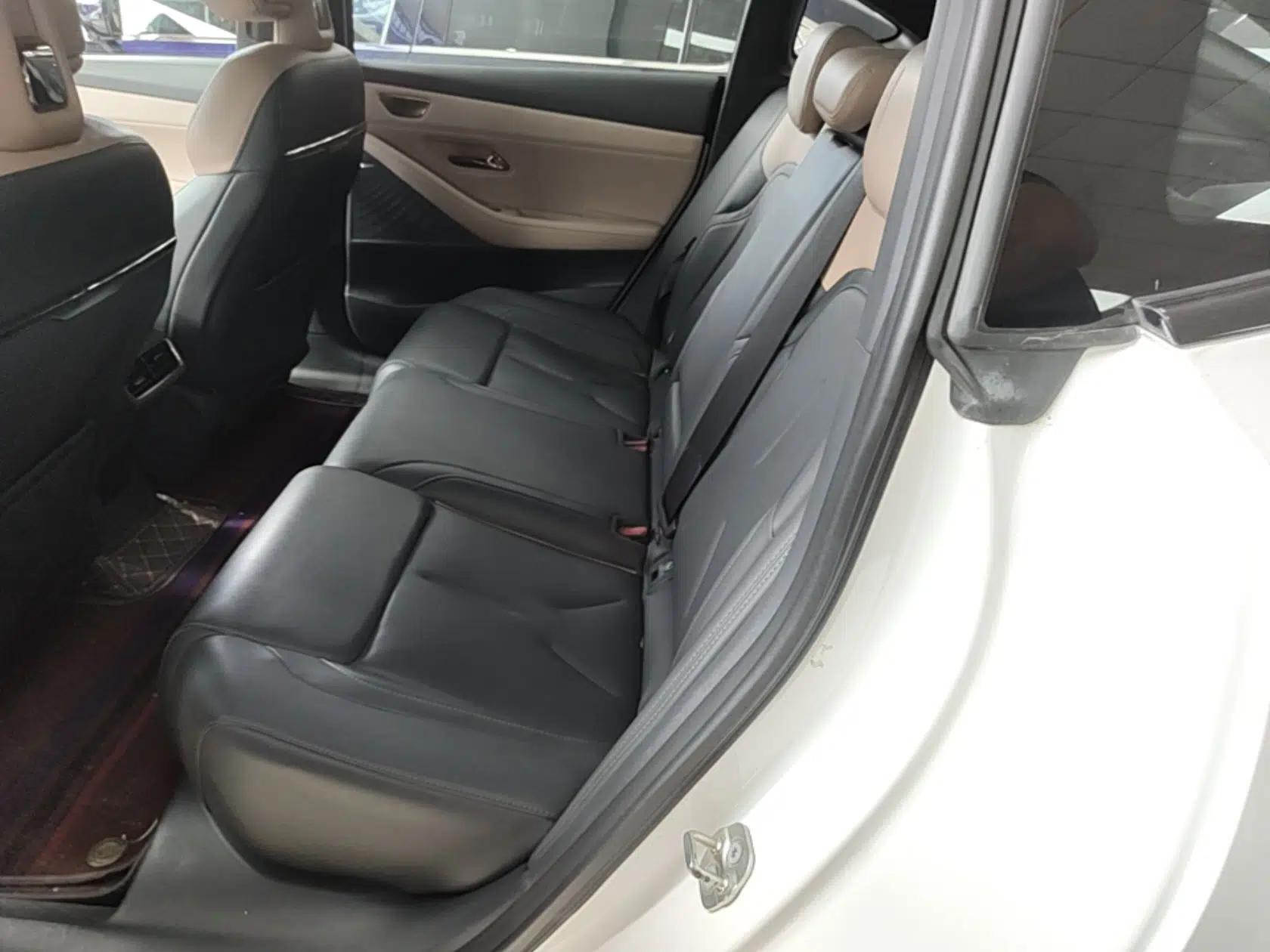Deepal SL03 2022 1.5L 1200 Extended-Range Version — миниатюра 20