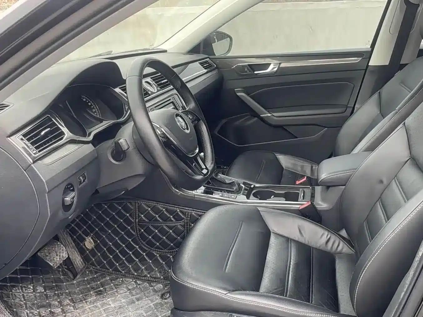 2017 Passat 330TSI DSG Premium Edition — миниатюра 6