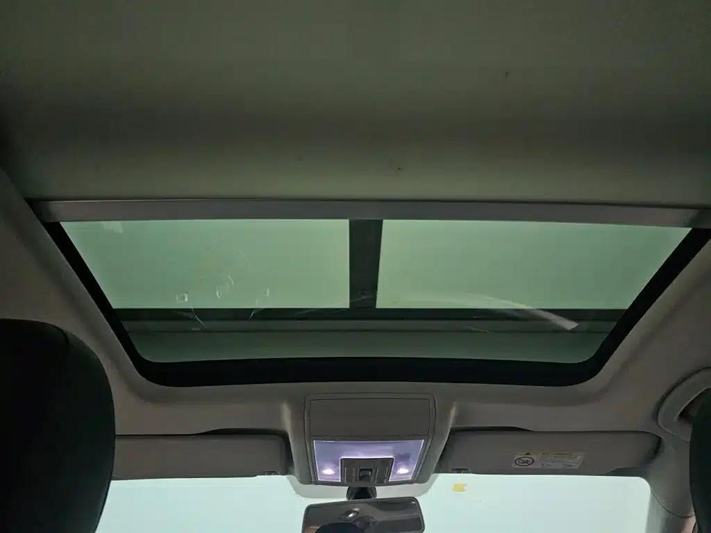 2019 Volkswagen Passat 330TSI Elite Edition (China VI Emission Standard) — миниатюра 14