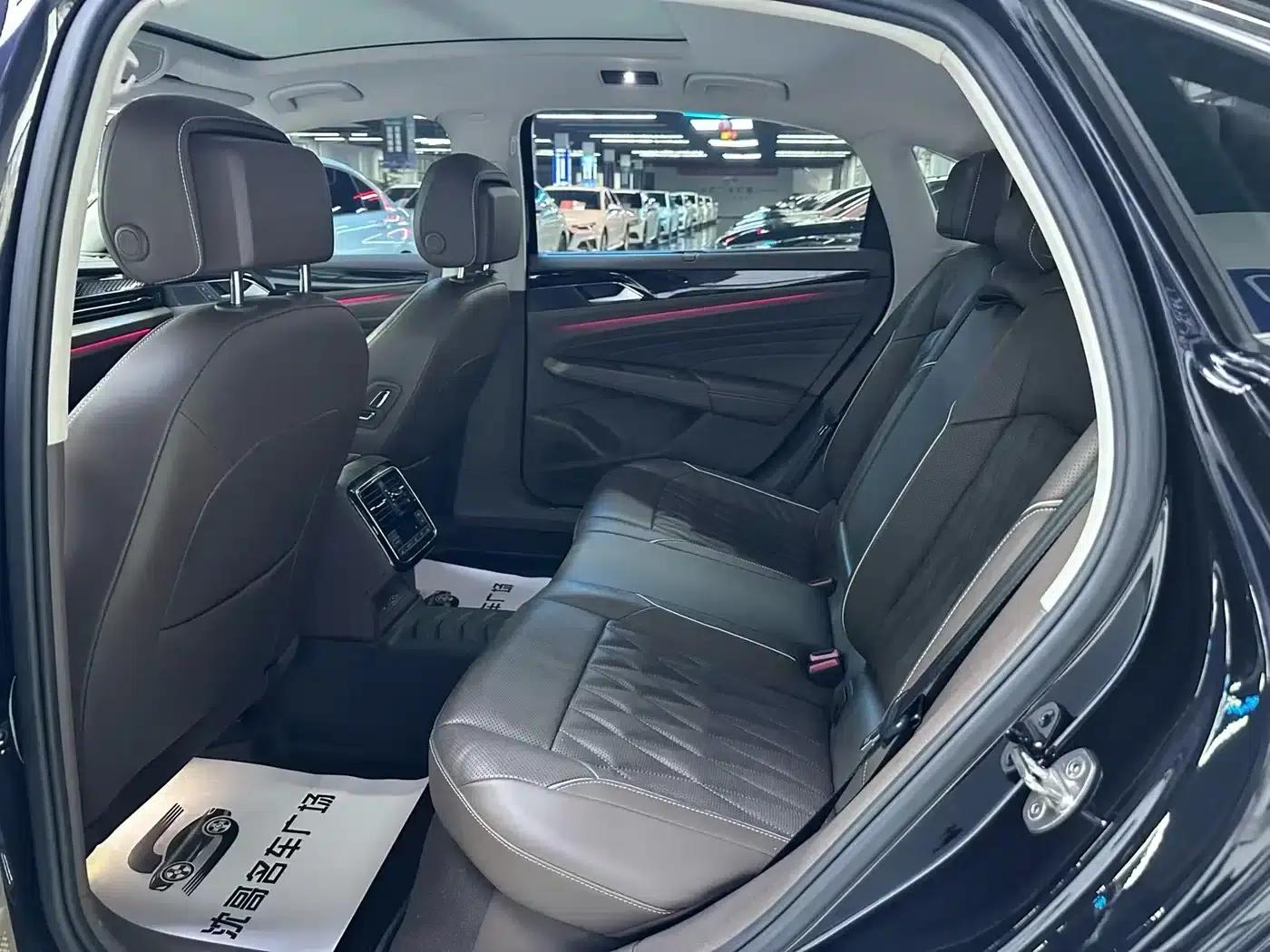 2020 Volkswagen Passat 330TSI Premium Edition (China VI Emission Standard) — миниатюра 5