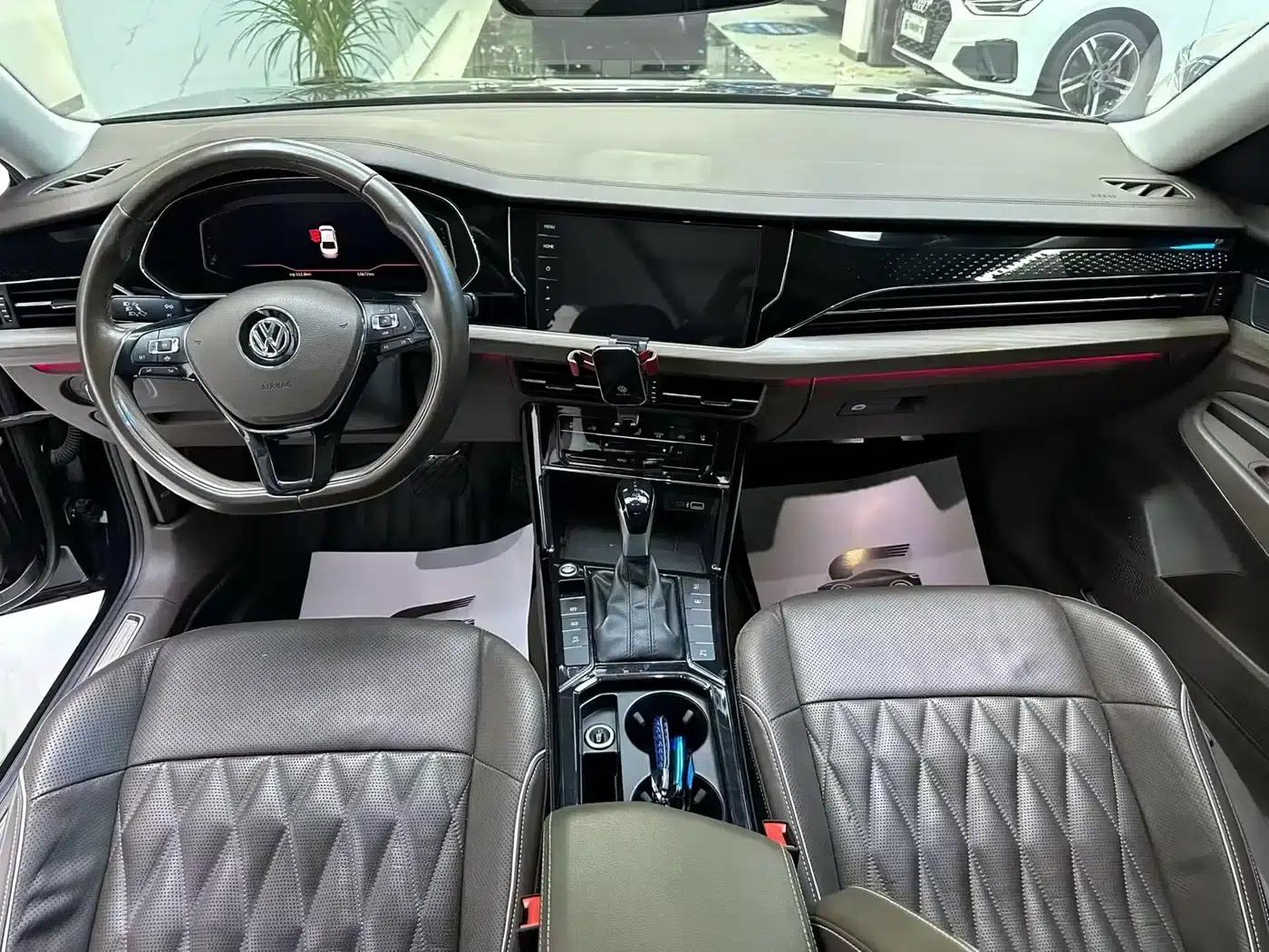 2020 Volkswagen Passat 330TSI Premium Edition (China VI Emission Standard) — миниатюра 6