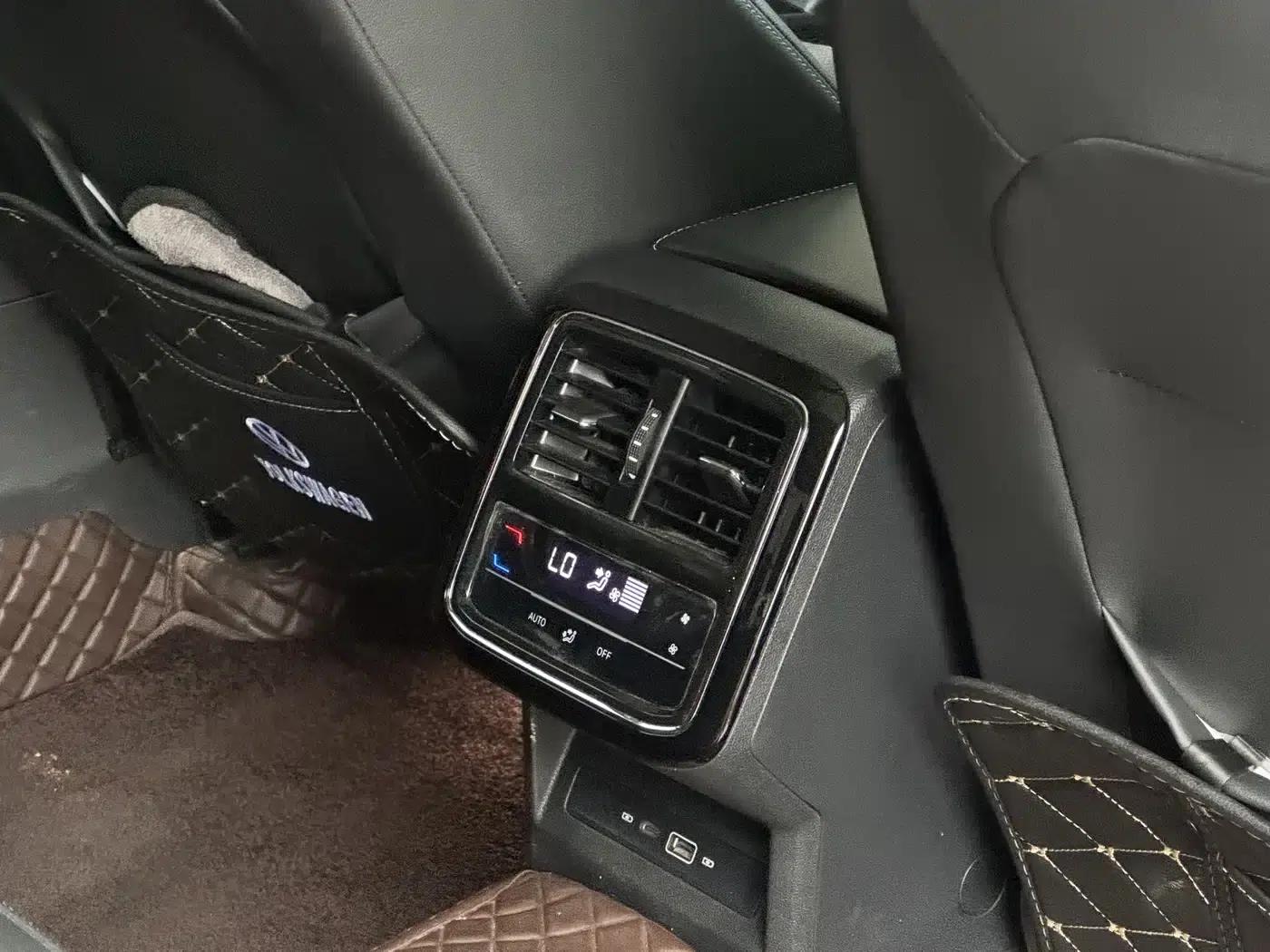 2024 Passat 380TSI Starry Sky Elite Edition — миниатюра 20