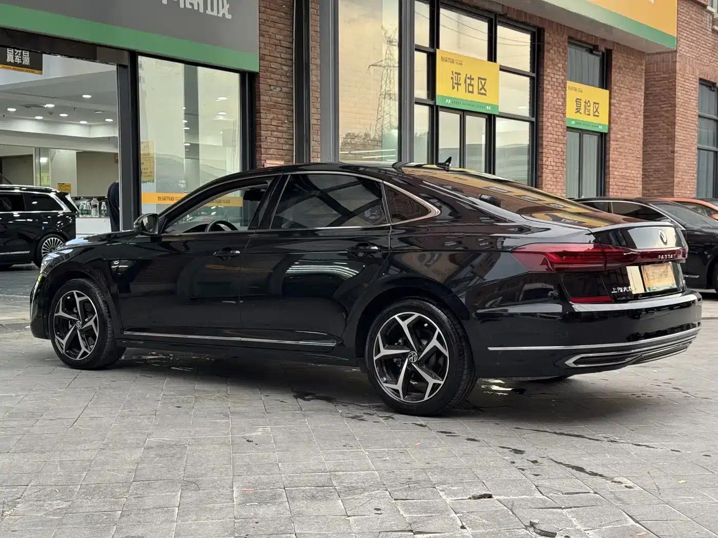 2024 Passat 380TSI Starry Sky Elite Edition — миниатюра 6