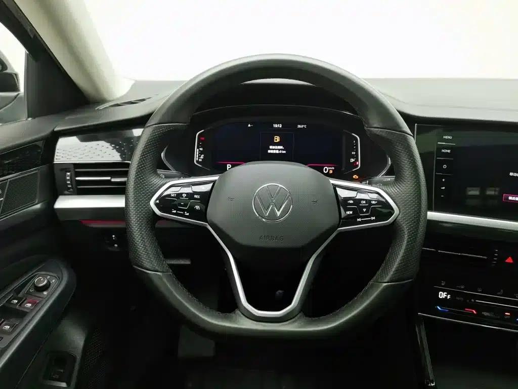 2023 Passat Facelift 330TSI Starry Sky Luxury Edition — миниатюра 11