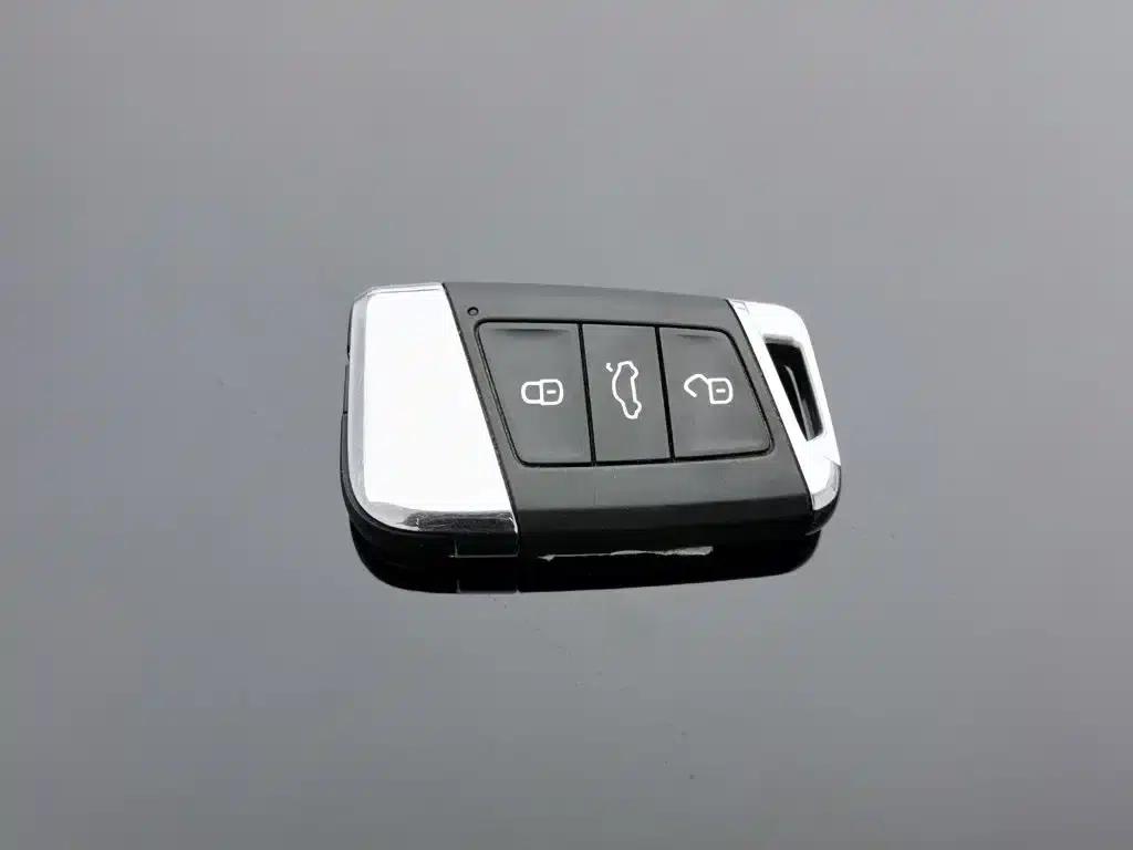 2023 Passat Facelift 330TSI Starry Sky Luxury Edition — миниатюра 19
