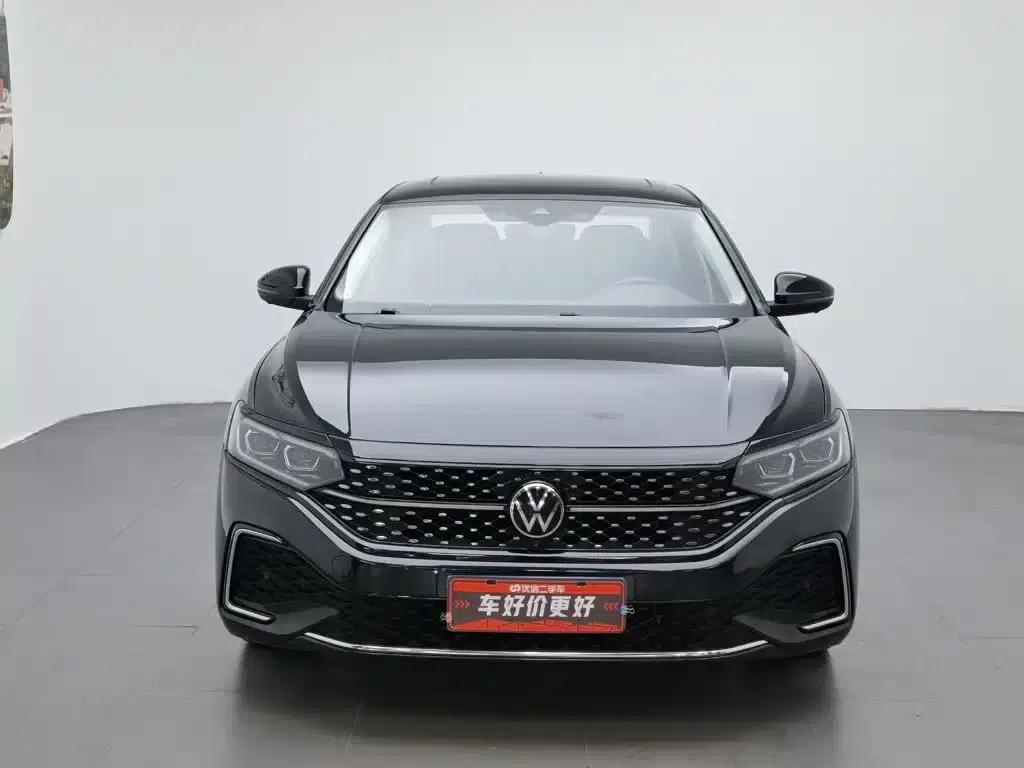 2023 Passat Facelift 330TSI Starry Sky Luxury Edition — миниатюра 3