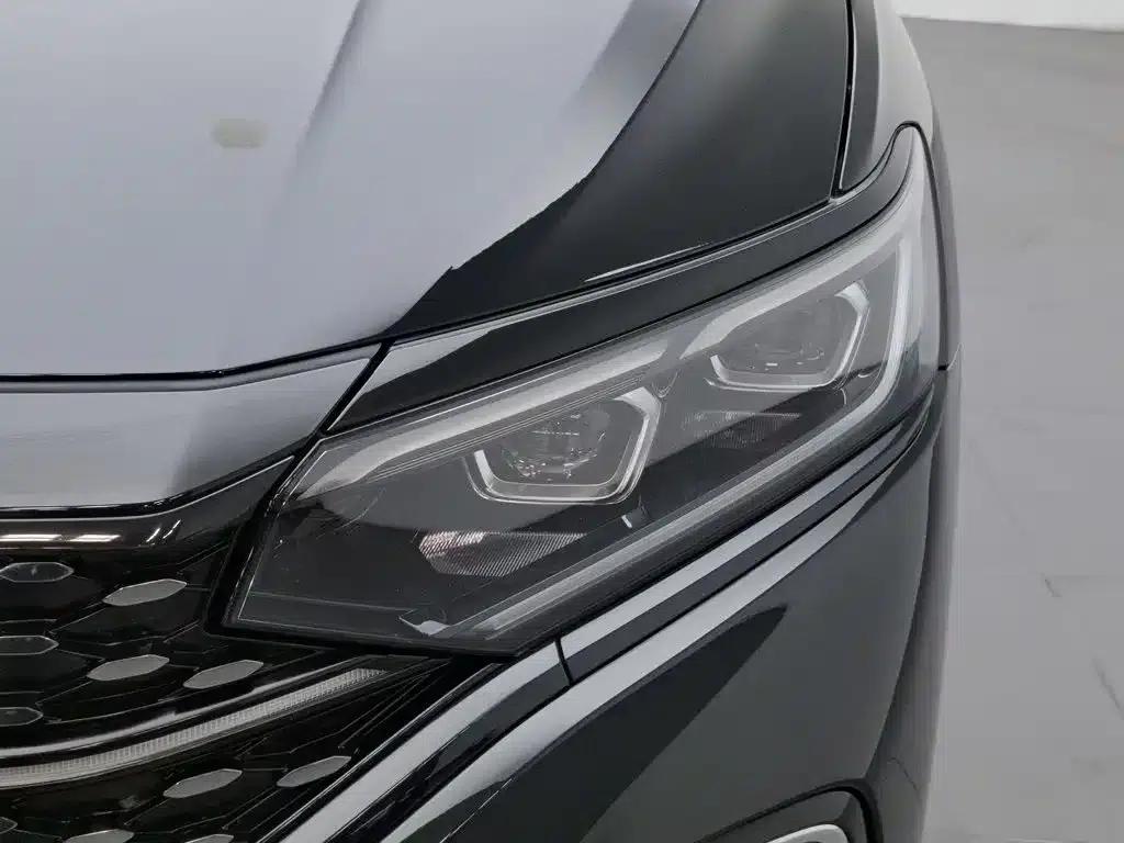 2023 Passat Facelift 330TSI Starry Sky Luxury Edition — миниатюра 7